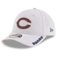 Men's Chicago Bears New Era Gray 2018 Training Camp Official 9TWENTY Adjustable Hat 3060711